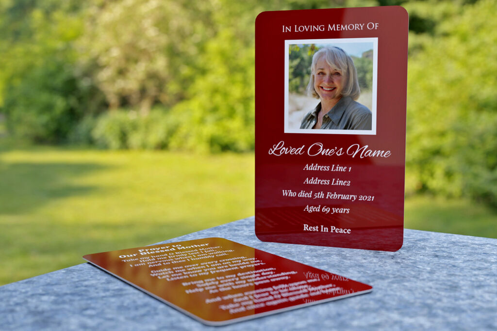 wallet memorial card with scenic and solid backgrounds